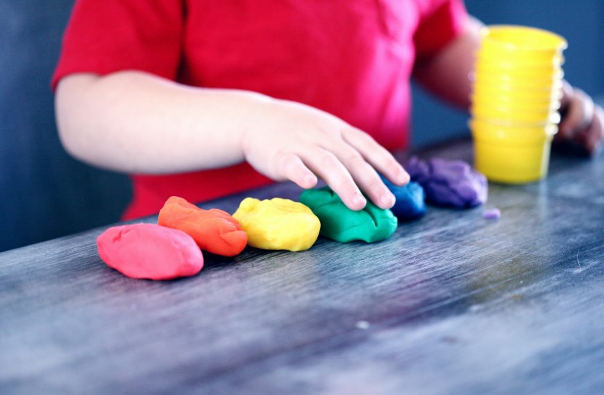 7 Therapist-Approved Sensory Activities for Toddlers Who Need Extra Support